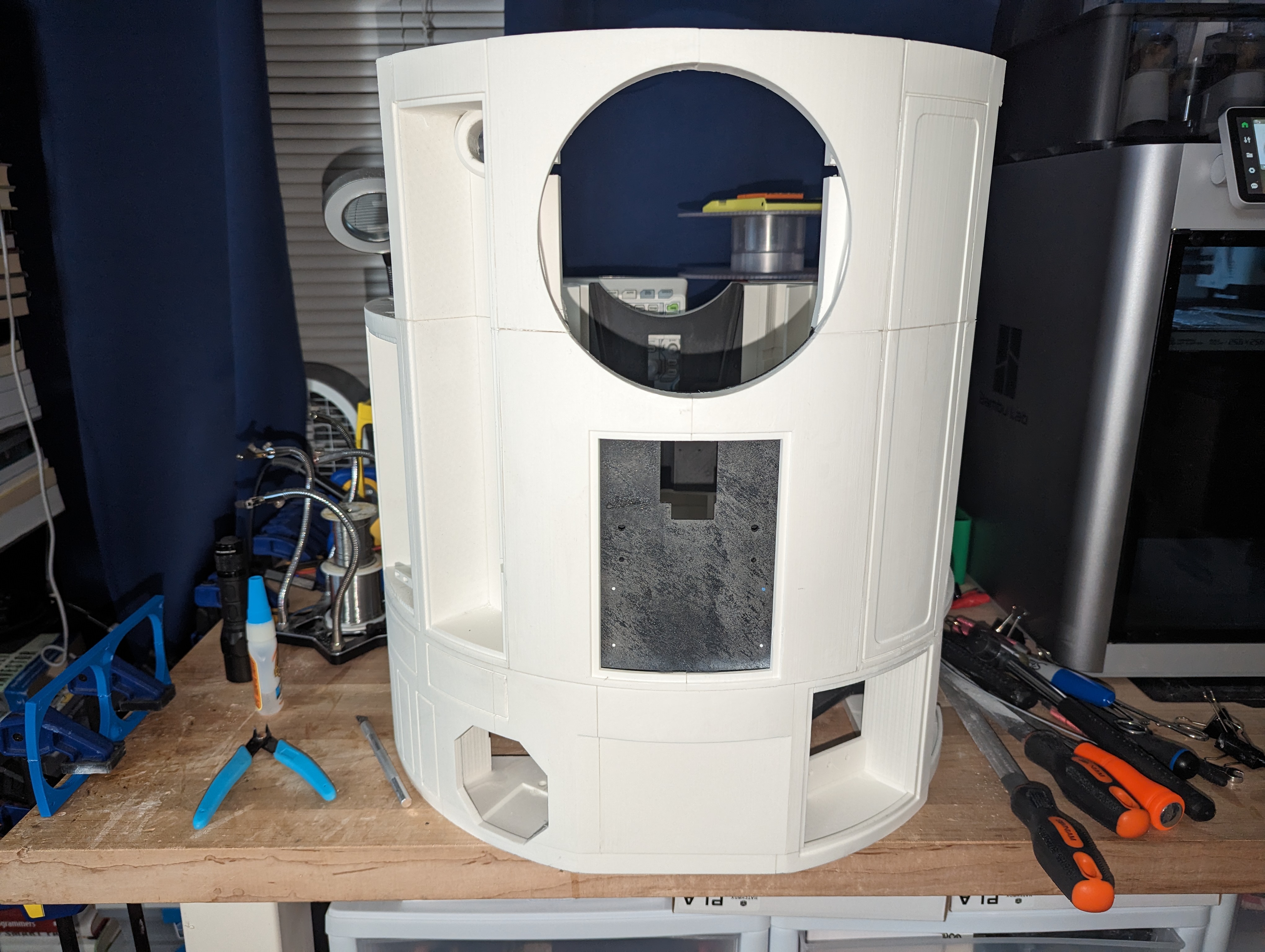 R2-D2 Model View 1