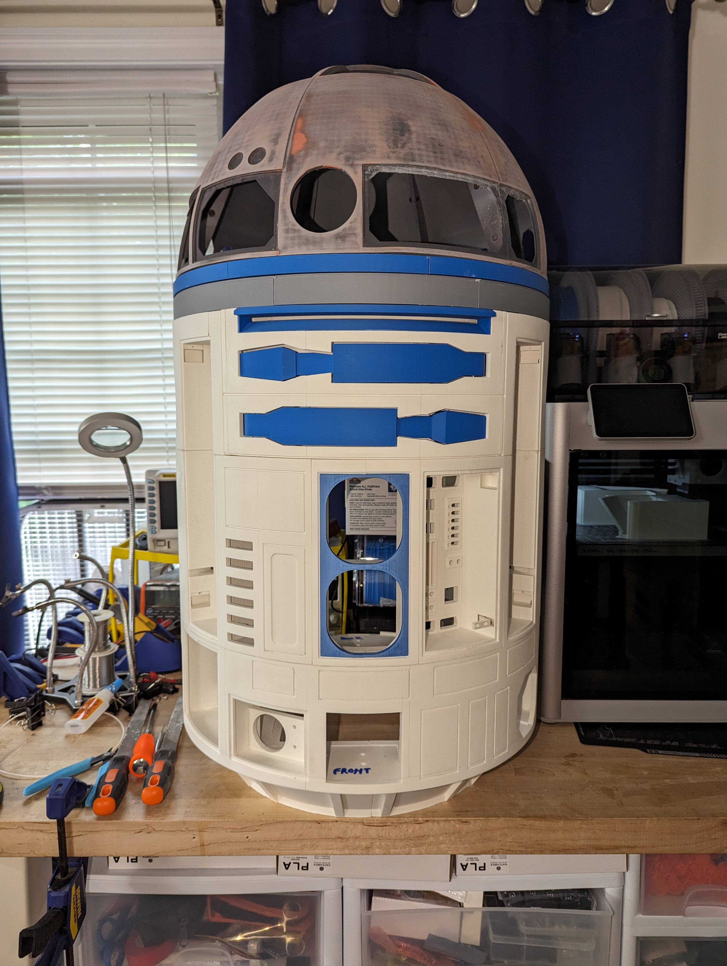 R2-D2 Model View 3