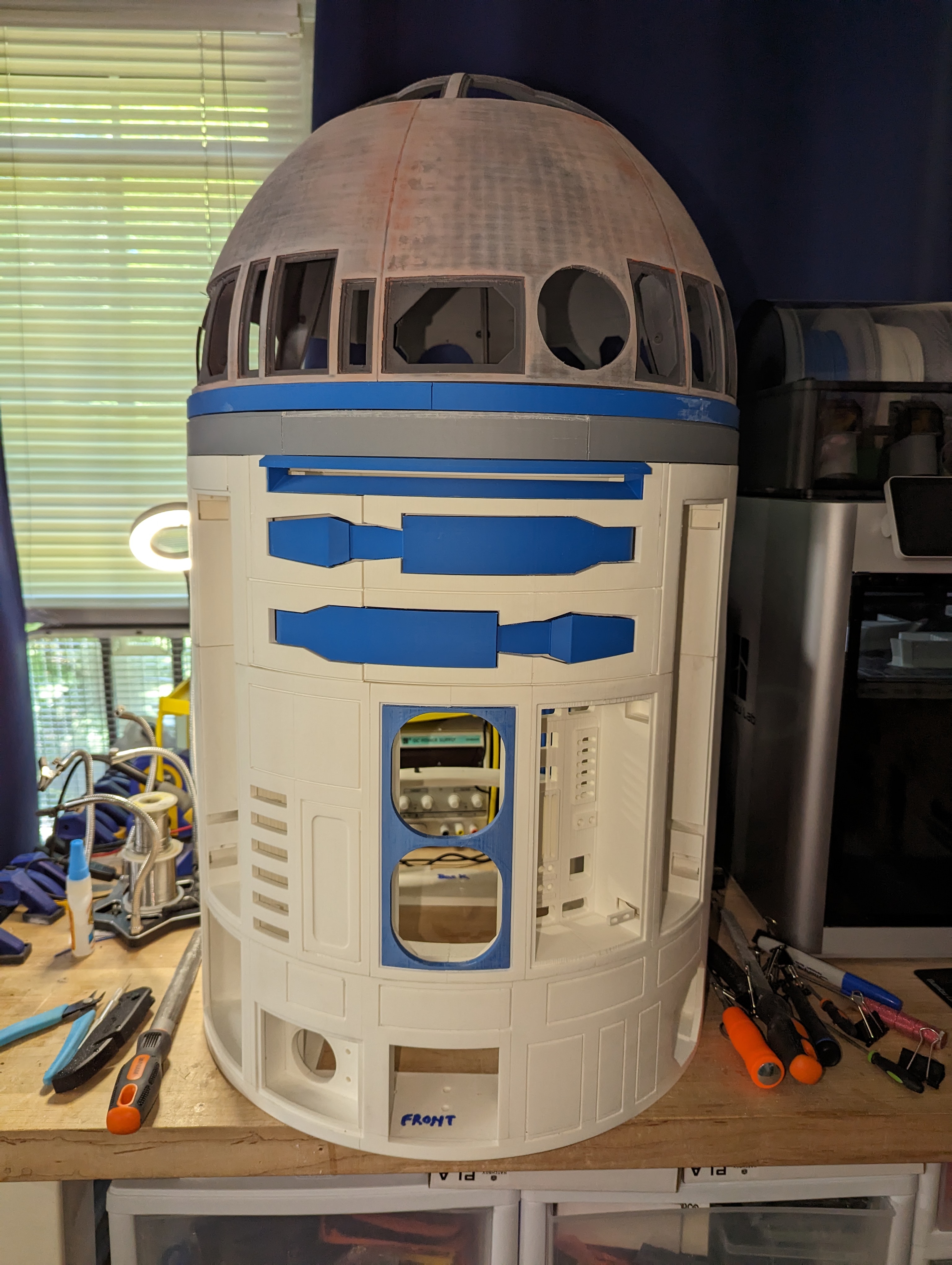R2-D2 Model View 7